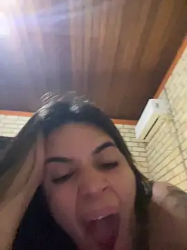 Nandahotcasada webcam