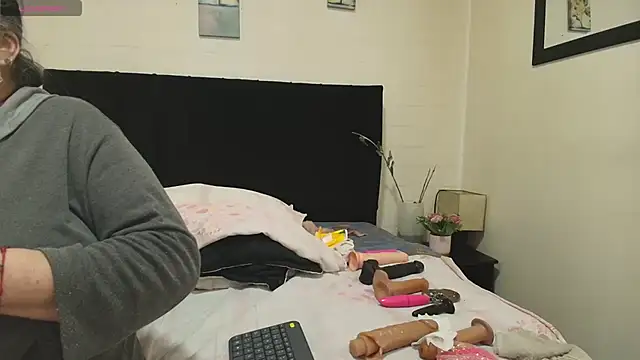 Queenmatturex on Stripchat