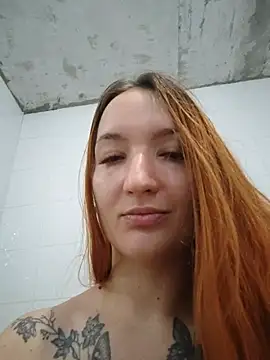 LeonaFox