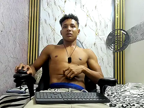 Janner_cum23 live cam preview