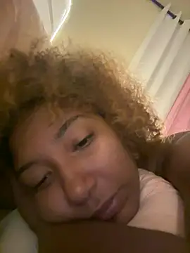 Samyabre live cam on StripChat