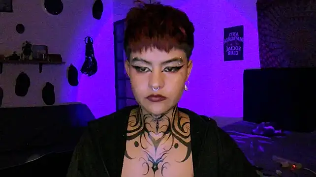 alex_one888 live cam on StripChat