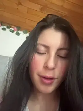 GiuliaBianchi live cam on StripChat