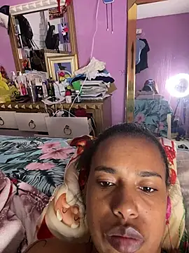 Diabla_Oficiall live cam on StripChat