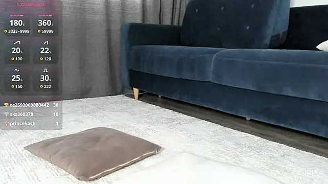 AmelinaLove live cam on StripChat