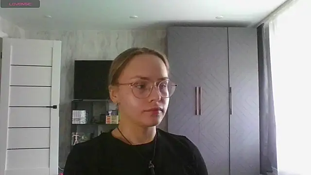 Annie_Cohn