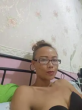 charr861 live cam on StripChat