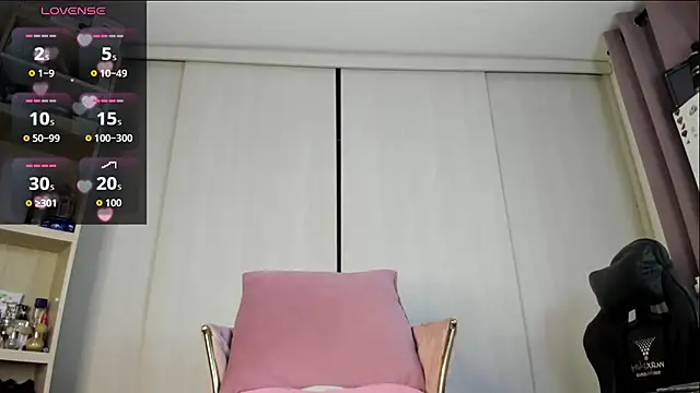 REAL_SCARLETBRIGHT
