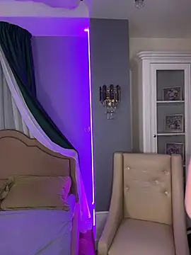Ariana_Burns