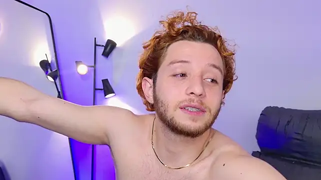 Juan_Castano live cam on StripChat