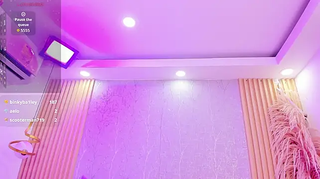 emma_bloomm