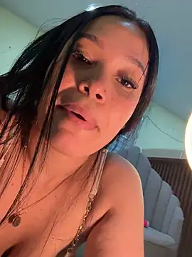 Live webcam show with rossy_0103 - Interactive Lovense toys available