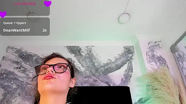 kittyBlossom_01 live cam on StripChat