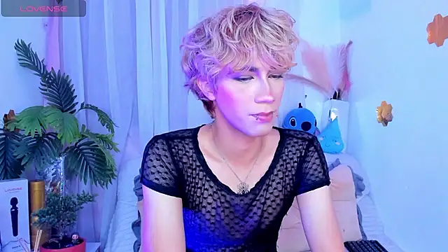 andrea17___ live cam on StripChat