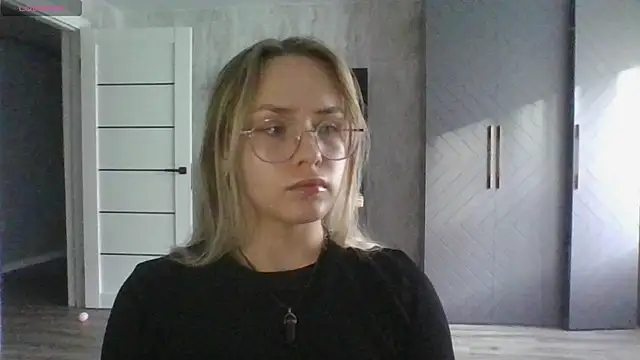 Annie_Cohn