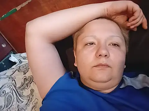 Tina_Mirabella live cam preview