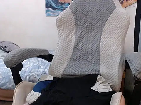 Mistress_Bigcockts