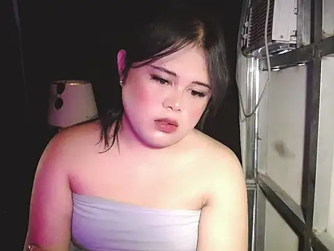 lovemaecock webcam