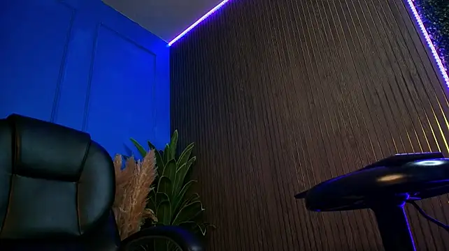 Nikki_Vesper