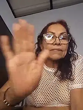 HOT_LATINA20