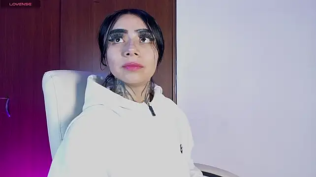 clio_moon