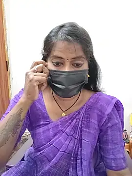 tamil_Sigappu_Roja