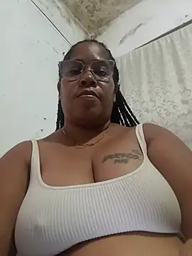 Big_ass_submissive