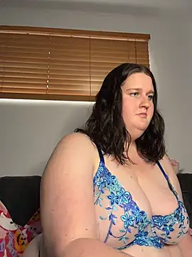 xopeachybaby webcam