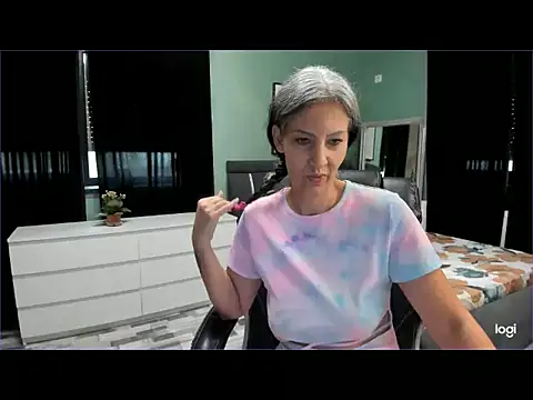 LexxxyDiamond