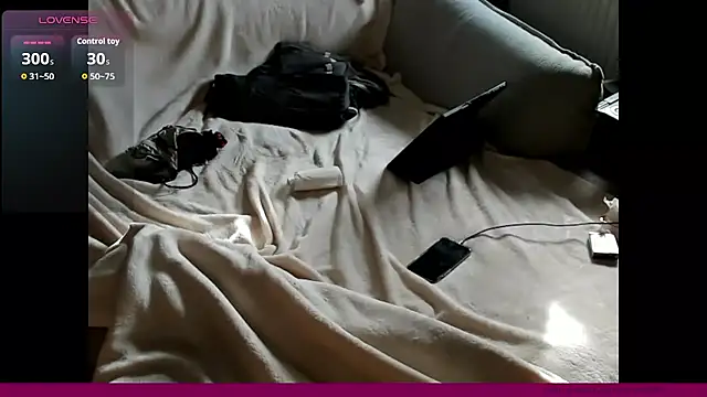 TheFroggskys live cam preview