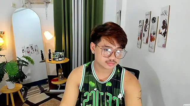 GabinJuicyHugeCock