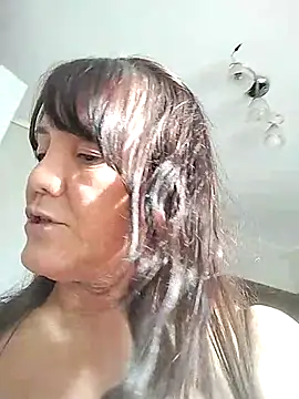 MilkCandyGirl live cam on StripChat