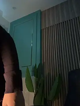 Alittleasiangirl live cam on StripChat