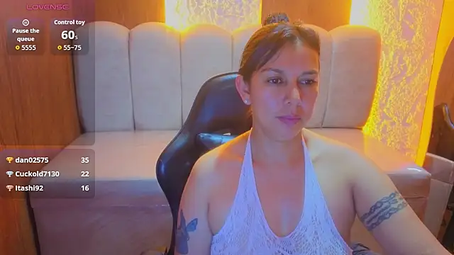 Afrodita_b_ live cam preview