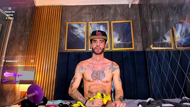 Lancelot_Benwick live cam on StripChat