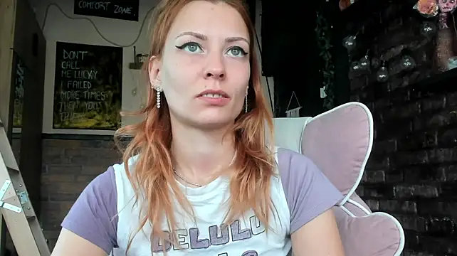 karo123421 live cam on StripChat