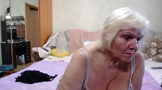 Blondebomb live cam preview