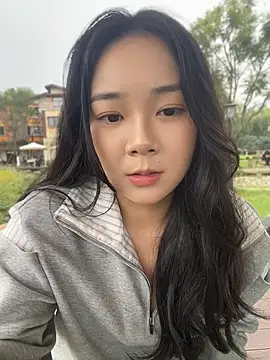 Luna-girl webcam
