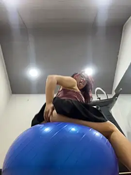 FoxyLauren