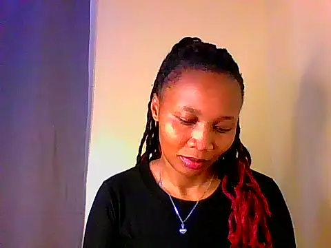 _Shantel1