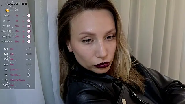 Alice_Wonders
