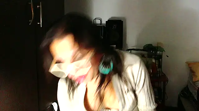 LorenJade live cam preview