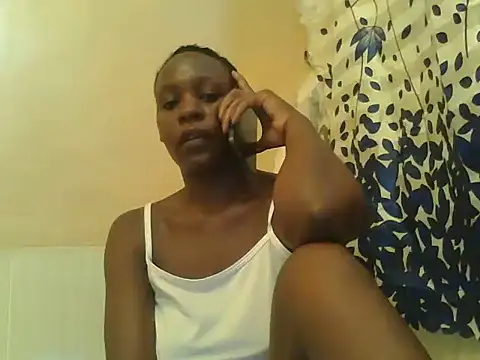 SLENDER-BERRY live cam on StripChat