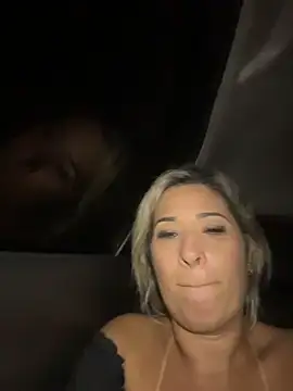lindinha-sexy live cam preview