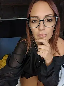 Jade_Emeraud webcam