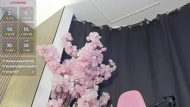 _Lola_Bunny1 live cam on StripChat