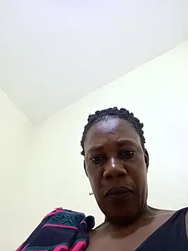 April_2 live cam on StripChat