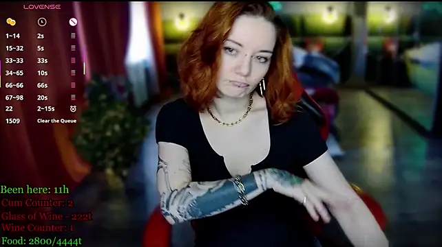 MaxPhoenixx live cam on StripChat