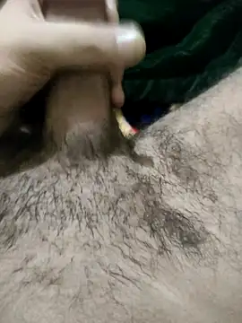 UxorialMoralist live cam on StripChat