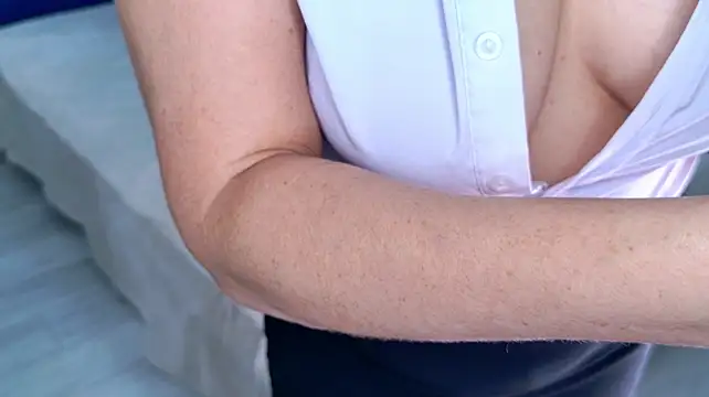 Alexis_Lovely webcam